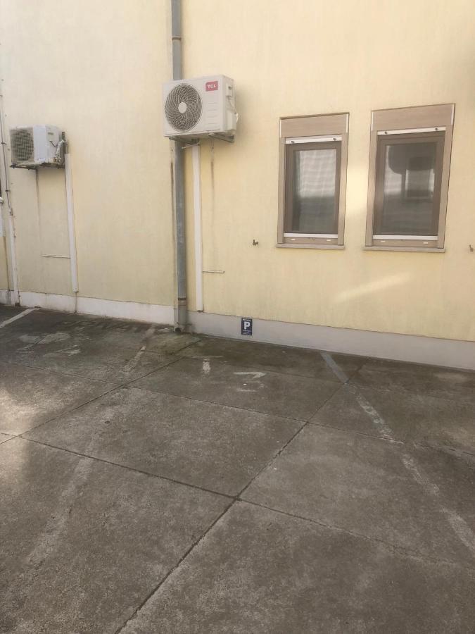 Olivia, Seaside Apartment In Medulin, Croatia المظهر الخارجي الصورة